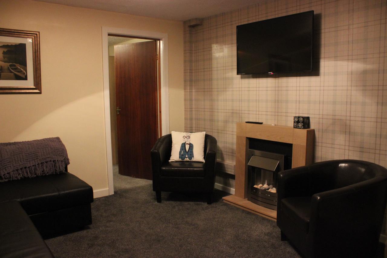 The New Lodge Pontardawe Exteriör bild